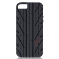 Coque silicone aspect pneu Gear4 Treat GT pour iPhone 5 / 5S