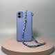 Bijoux de téléphone à accrocher à votre  coque I am Smiling perles bleues - longueur 61 cm