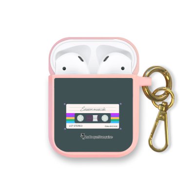 Housse pour Airpods silicone liquide rose Cassette Vintage Evasion Motif Ecriture Tendance La Coque Francaise