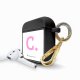 Housse pour airpods silicone liquide noir Initiale C Motif Ecriture Tendance La Coque Francaise