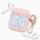 Housse pour Airpods silicone liquide rose Triangles multicolors Motif Ecriture Tendance La Coque Francaise