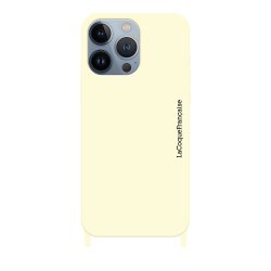 Coque iPhone 13 Pro  soft touch avec anneaux en silicone Beige