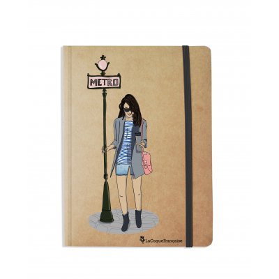 Carnet Fille dans la ville